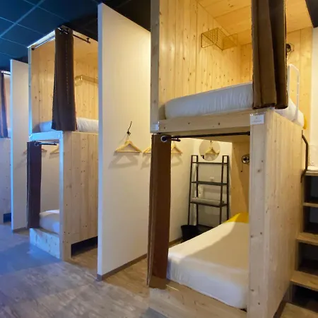 Hostel Le Pavillon