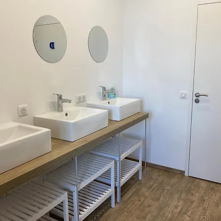 Hostel Le Pavillon